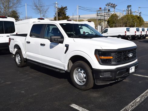 Used 2024 Ford F150 XL image 1
