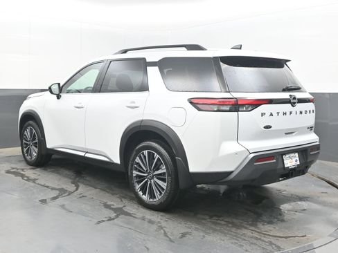 New 2026 Nissan Pathfinder Platinum AWD/4WD image 6