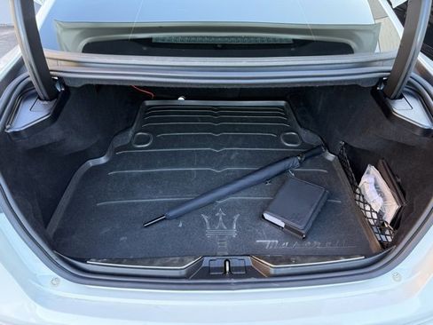 Certified 2022 Maserati Quattroporte Modena image 25