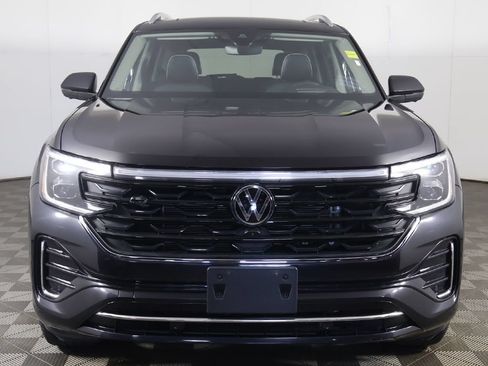 Used 2024 Volkswagen Atlas SEL Premium R-Line AWD/4WD image 14