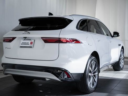 Used 2022 Jaguar F-PACE S image 4