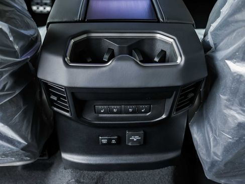 New 2026 Toyota Tundra Platinum w/ TRD Off-Road Package image 11