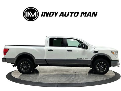Used 2017 Nissan Titan PRO-4X AWD/4WD image 3