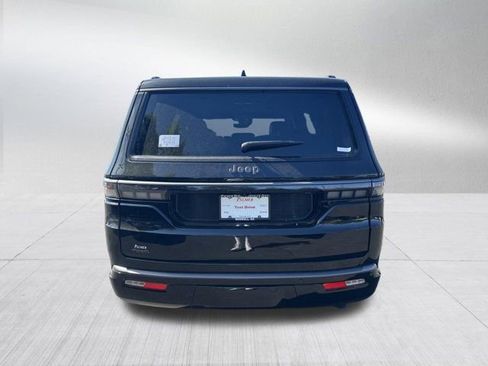 New 2026 Jeep Grand Wagoneer Limited AWD/4WD image 6