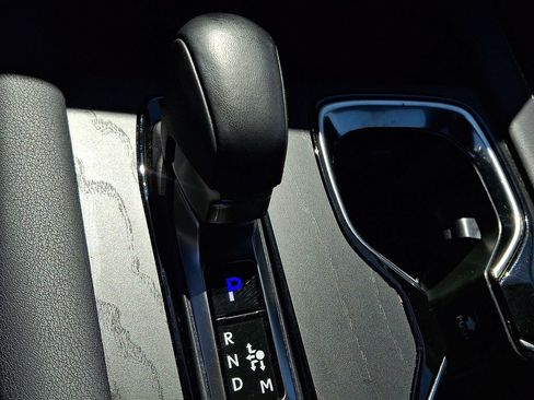 Used 2024 Lexus RX 350 Premium w/ Accessory Package (Z1) AWD/4WD image 16
