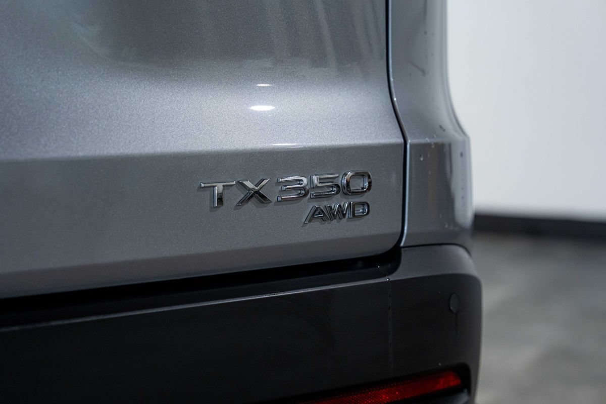 Used 2025 Lexus TX 350 AWD w/ Technology Package image 4