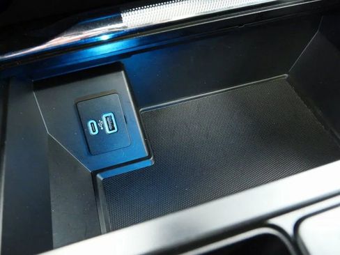 Used 2021 Ford F150 Lariat w/ Equipment Group 502A High AWD/4WD image 31