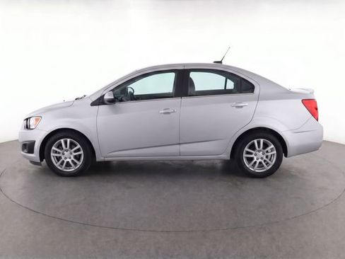 Used 2015 Chevrolet Sonic LT w/ Wheels and Fog Lamp Package FWD image 6
