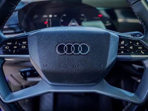 Certified 2025 Audi Q5 Premium Plus w/ Premium Plus image 15