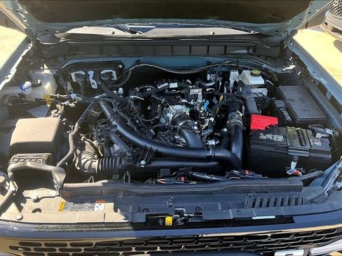 Used 2022 Ford Bronco Wildtrak AWD/4WD image 9