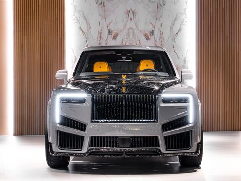Used 2026 Rolls-Royce Cullinan AWD/4WD image 2
