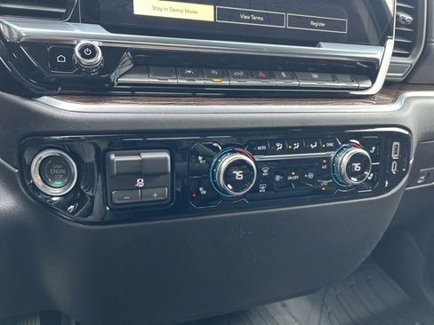 New 2026 GMC Sierra 1500 SLE w/ Preferred Package image 25