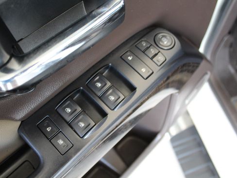 Used 2015 GMC Sierra 1500 Denali AWD/4WD image 26