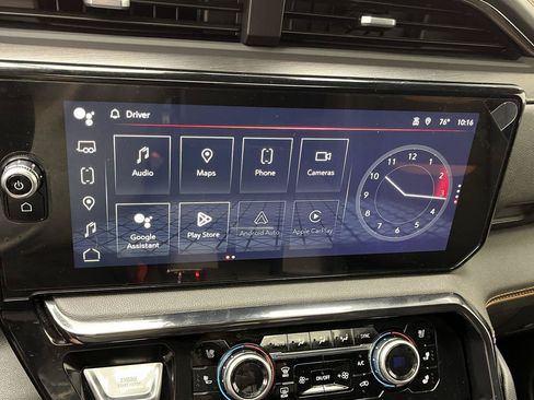 Certified 2024 GMC Sierra 1500 AT4 w/ Technology Package AWD/4WD image 22