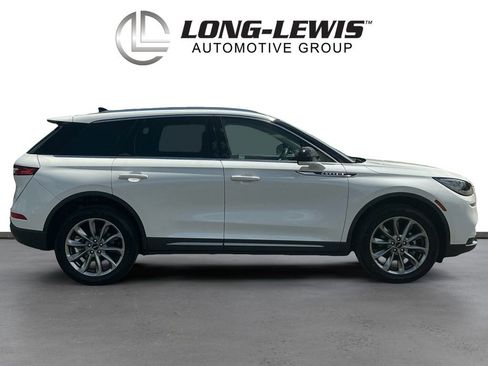 Certified 2020 Lincoln Corsair FWD w/ Premium Package image 8