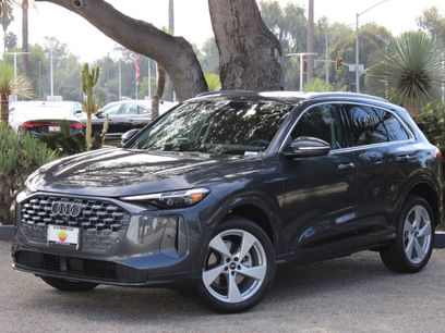 New 2025 Audi Q5 Premium Plus