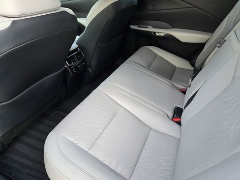 Used 2025 Lexus RX 350 Premium Plus image 37