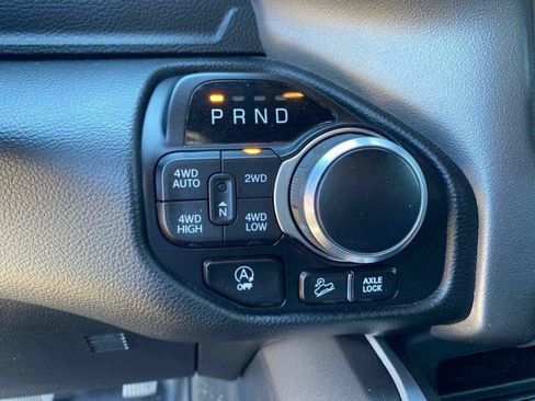 Used 2021 RAM 1500 Big Horn AWD/4WD image 12