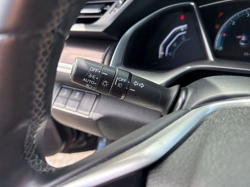 Used 2021 Honda Civic EX image 25
