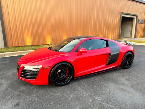 Used 2011 Audi R8 V10 AWD/4WD image 16