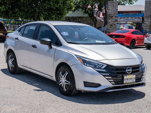 Used 2025 Nissan Versa S w/ Trunk Package FWD image 3