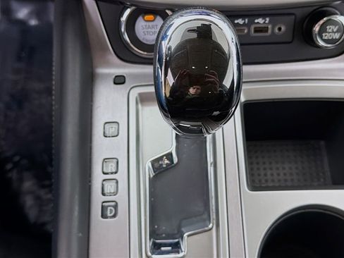 Used 2024 Nissan Murano SV w/ SV Midnight Edition Package image 31