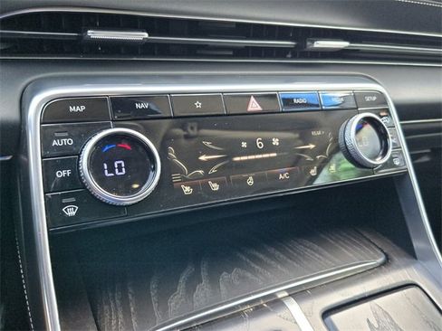 Used 2021 Genesis GV80 2.5T w/ Advanced Package 03 image 19