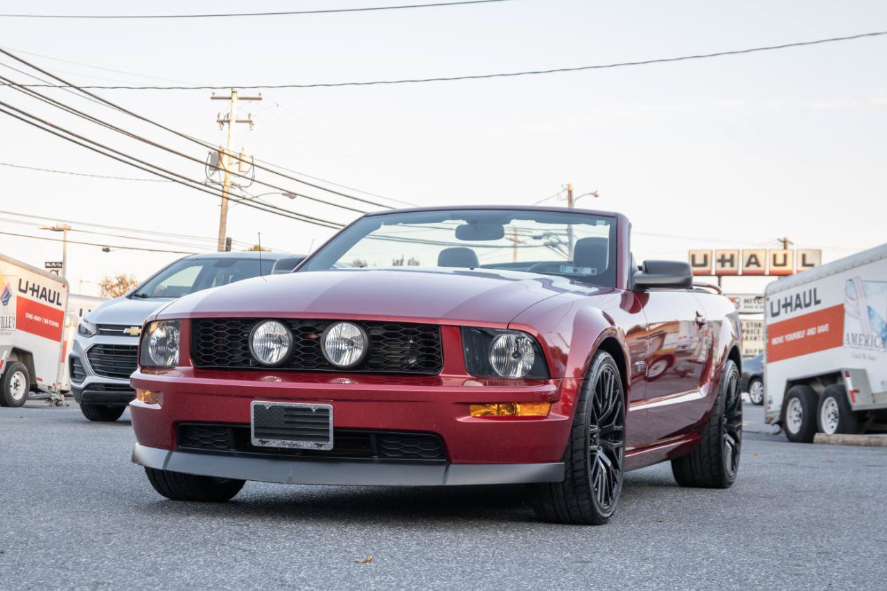 Used 2006 Ford Mustang GT Premium RWD image 7