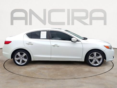 Used 2013 Acura ILX w/ Technology Package FWD image 14