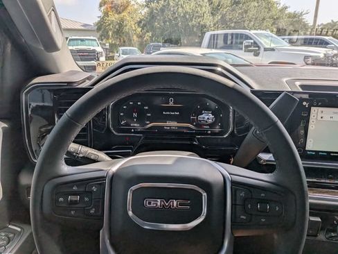 Used 2024 GMC Sierra 1500 Elevation RWD image 30