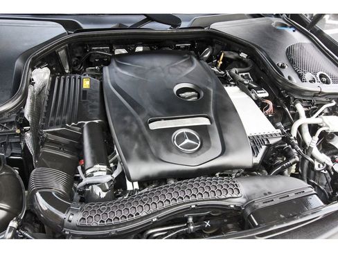 Used 2019 Mercedes-Benz E 300 image 35