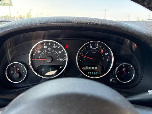 Used 2017 Jeep Wrangler Unlimited Sport AWD/4WD image 25