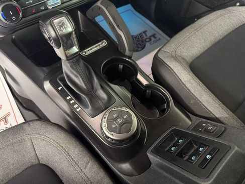 Used 2022 Ford Bronco Big Bend AWD/4WD image 24