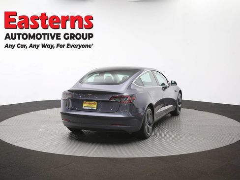 Used 2020 Tesla Model 3 Standard Range Plus RWD image 34