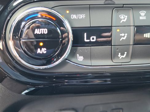 New 2026 Chevrolet Trax RS w/ Driver Confidence Package FWD image 29