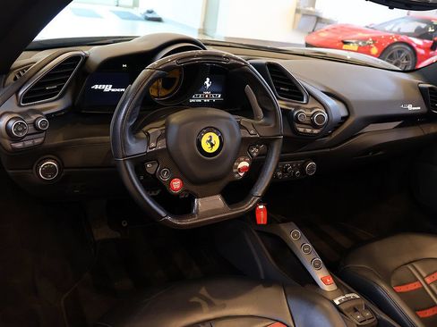 Certified 2018 Ferrari 488 Spider RWD image 6