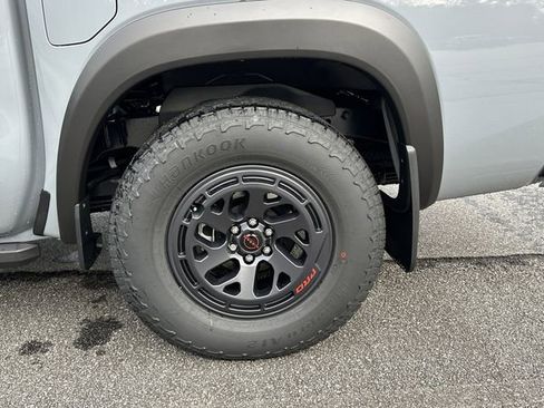 New 2026 Nissan Frontier Pro-X w/ Pro-X Convenience Package RWD image 15
