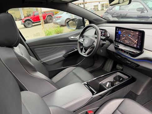 Used 2023 Volkswagen ID.4 Pro S image 12