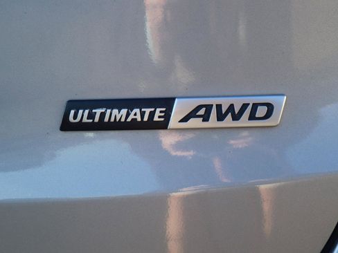 Used 2017 Hyundai Santa Fe AWD w/ SE Ultimate Tech Package 03 image 27