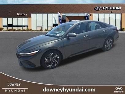 Certified 2025 Hyundai Elantra SEL