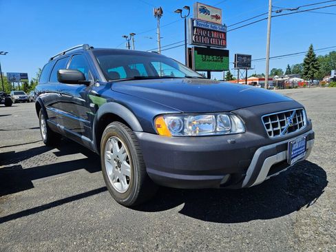 Used 2006 Volvo XC70 AWD/4WD image 6