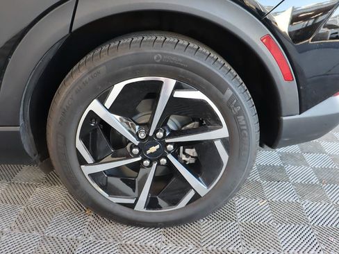 Used 2025 Chevrolet Equinox EV LT w/ Comfort Package FWD image 17