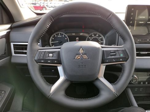 New 2026 Mitsubishi Outlander Trail Edition image 8