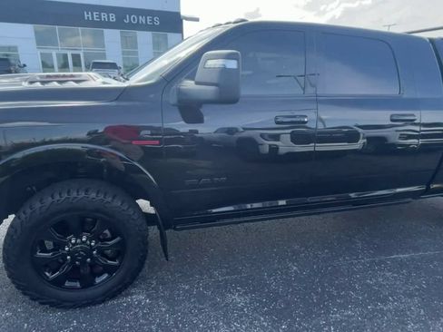 Used 2024 RAM 3500 Limited AWD/4WD image 6