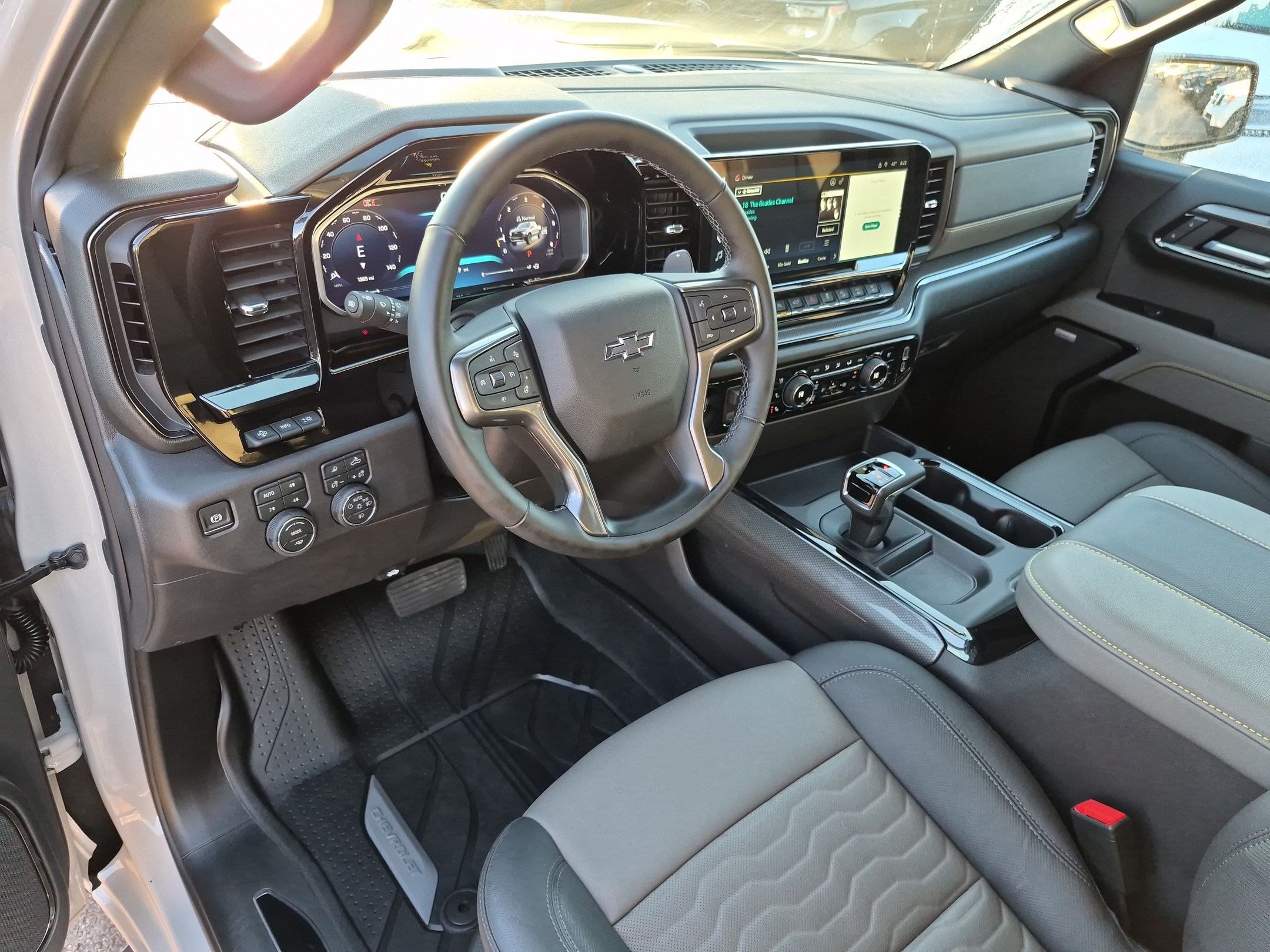 Used 2026 Chevrolet Silverado 1500 ZR2 AWD/4WD image 14
