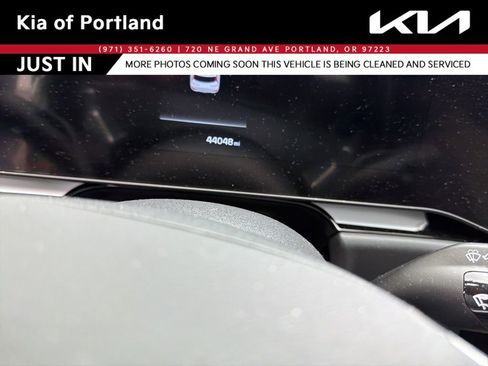Certified 2023 Kia Niro FWD image 1