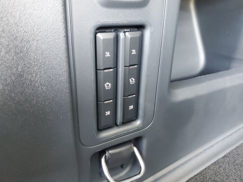 New 2027 Lincoln Navigator Reserve AWD/4WD image 35
