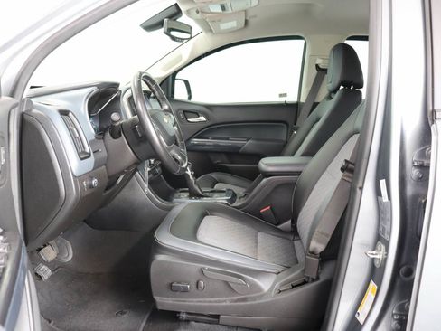 Used 2022 Chevrolet Colorado Z71 RWD image 7