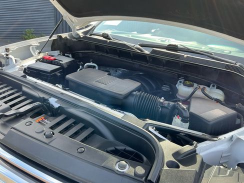 Used 2022 Chevrolet Silverado 1500 High Country AWD/4WD image 23