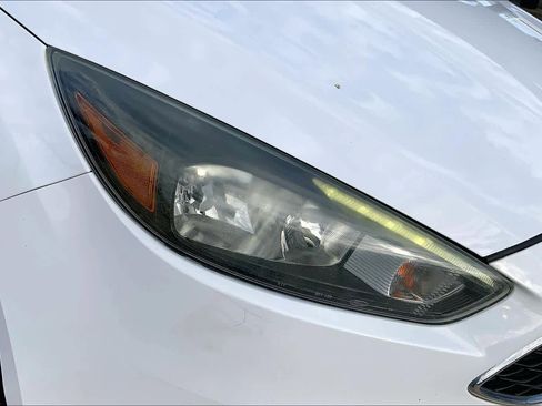 Used 2015 Ford Focus SE w/ Equipment Group 201A image 27